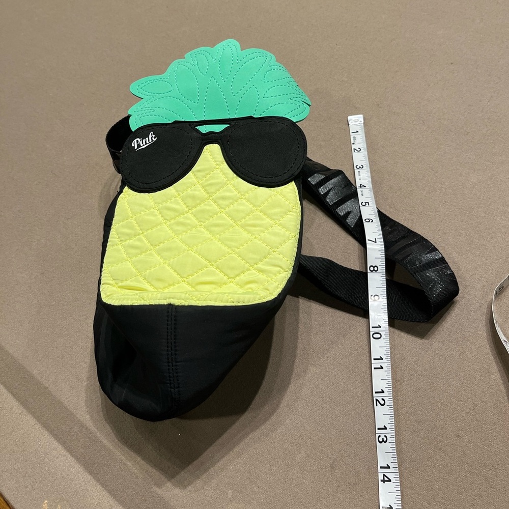 3/$30 PINK cute pineapple shoulder bag beach lunch